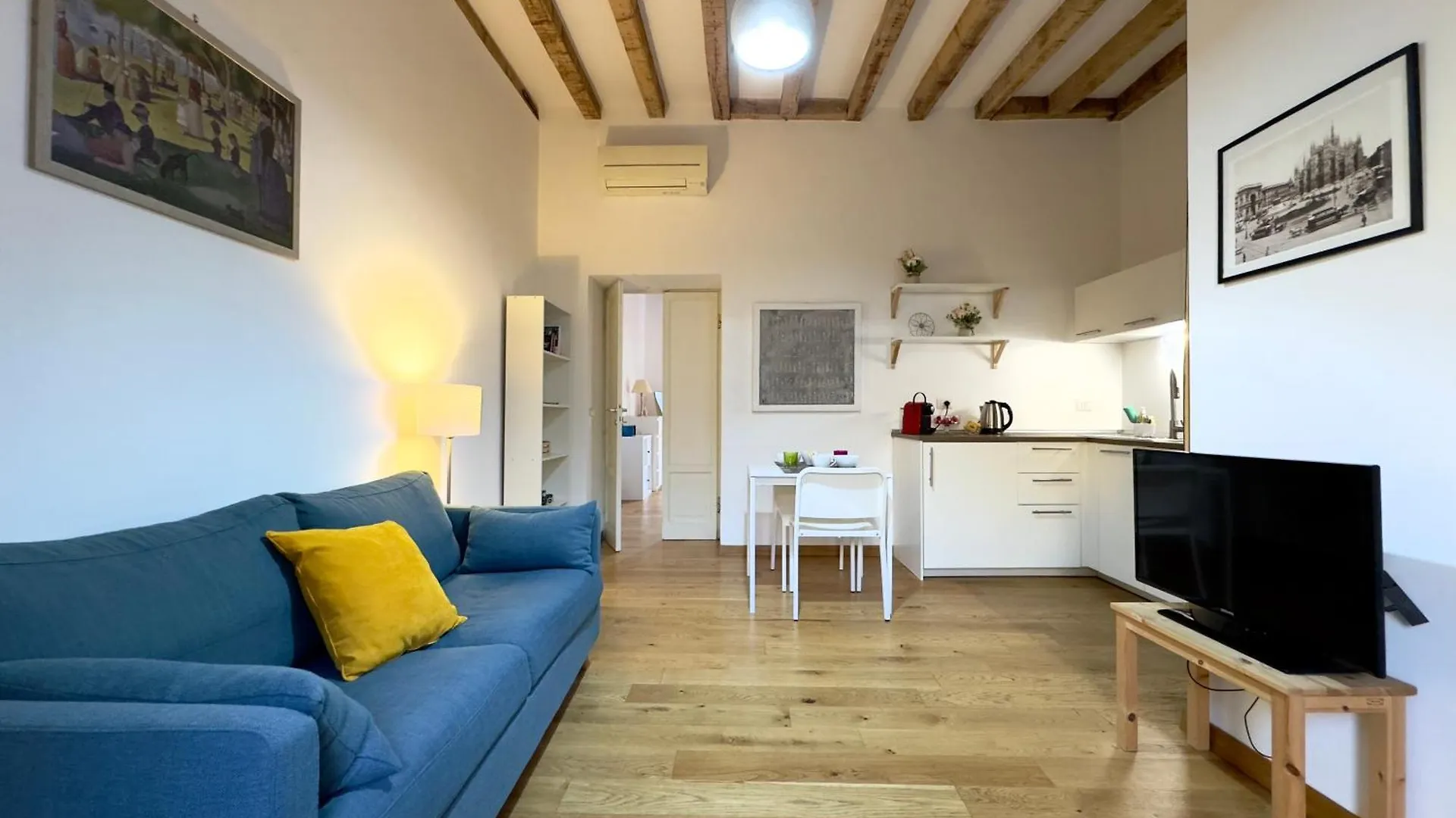Cosy Navigli Apartment Milan