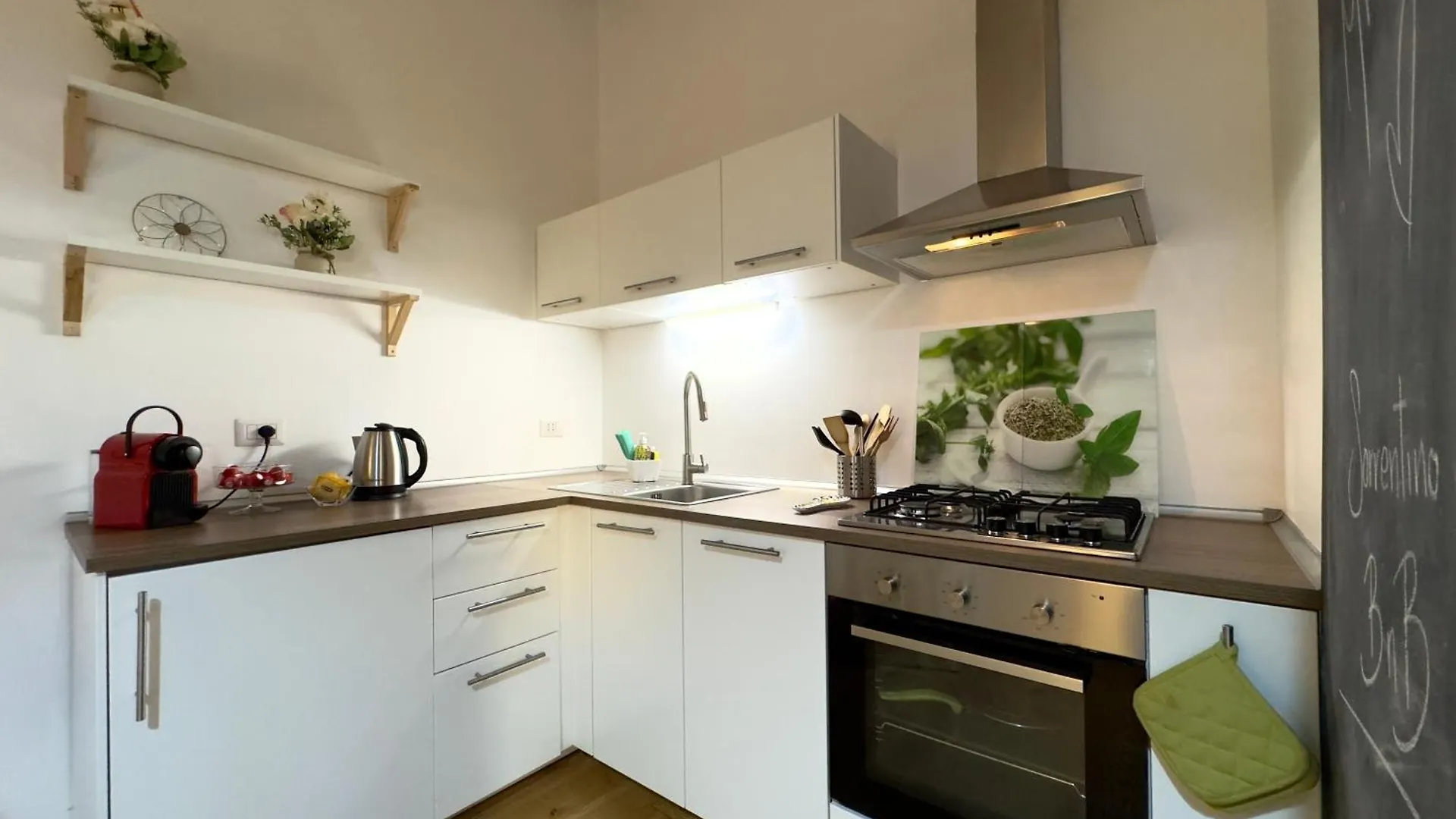 Cosy Navigli Apartment Milan Italy