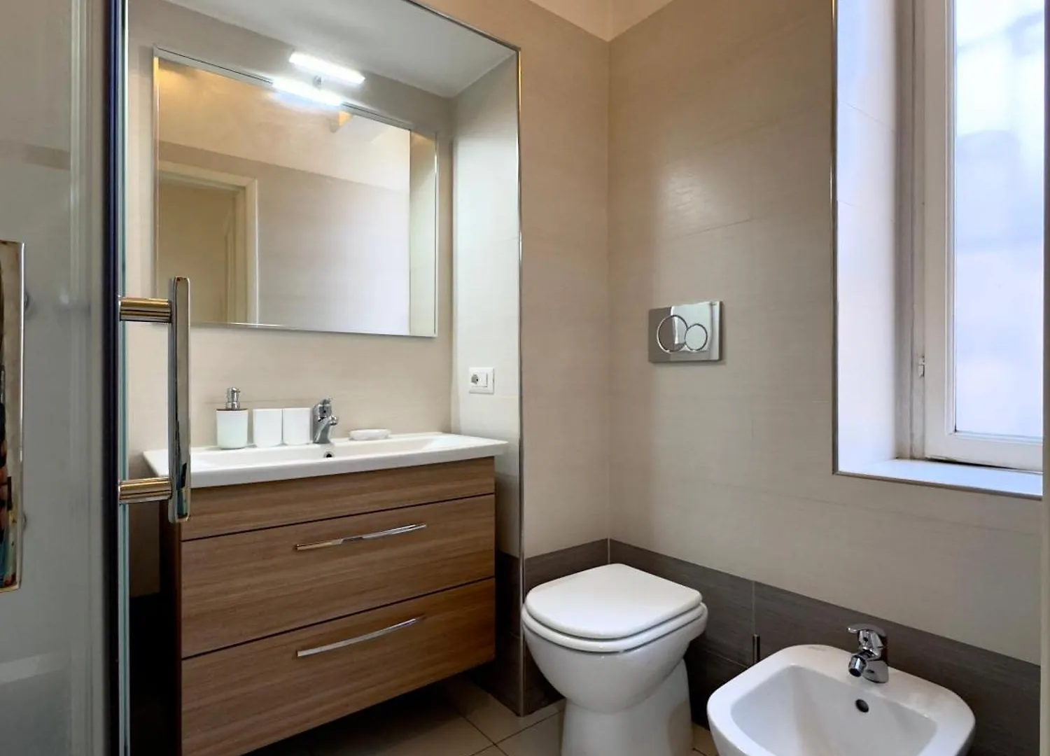 Cosy Navigli Apartment Milan